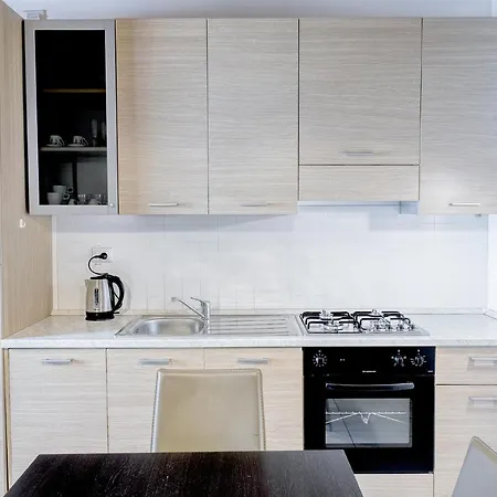 Vicolo J. Da Ponte - Bassano Centro Storico Apartamento *